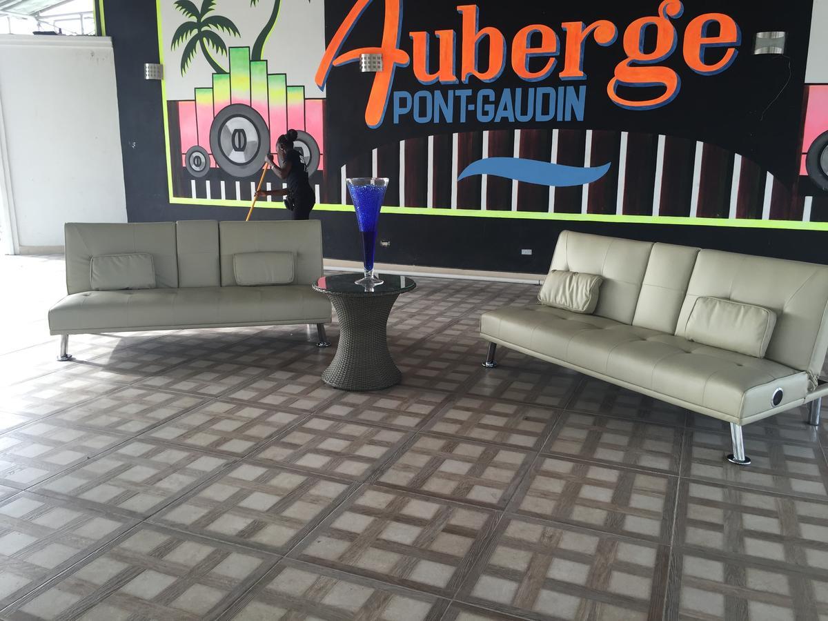 Auberge Pont-Gaudin Gonaives Eksteriør billede